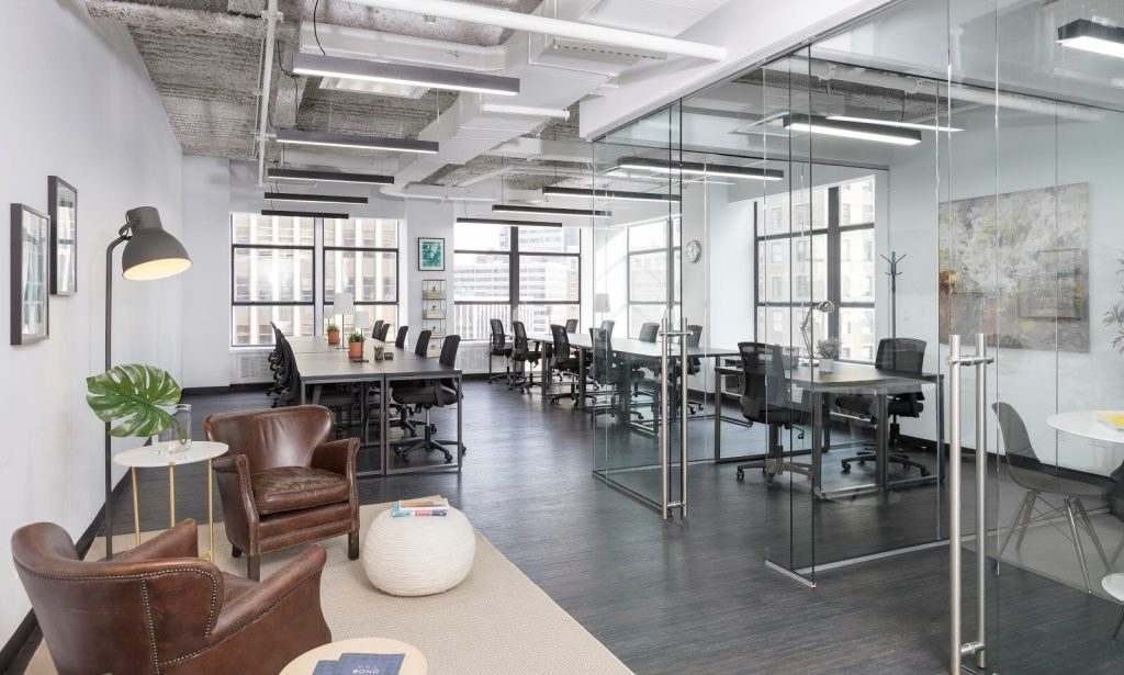 Mẫu thiết kế văn phòng 30m2 phong cách công nghiệp