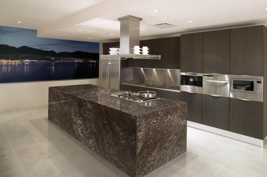 Mẫu phòng bếp với mặt đá Granite