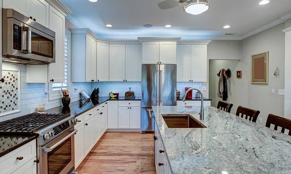 Thiết Kế Nhà Bếp Đẹp và Hiện Đại với Mặt Đá Granite