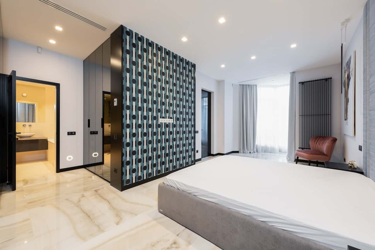 Thiết kế phòng ngủ 50m2 có nhà vệ sinh