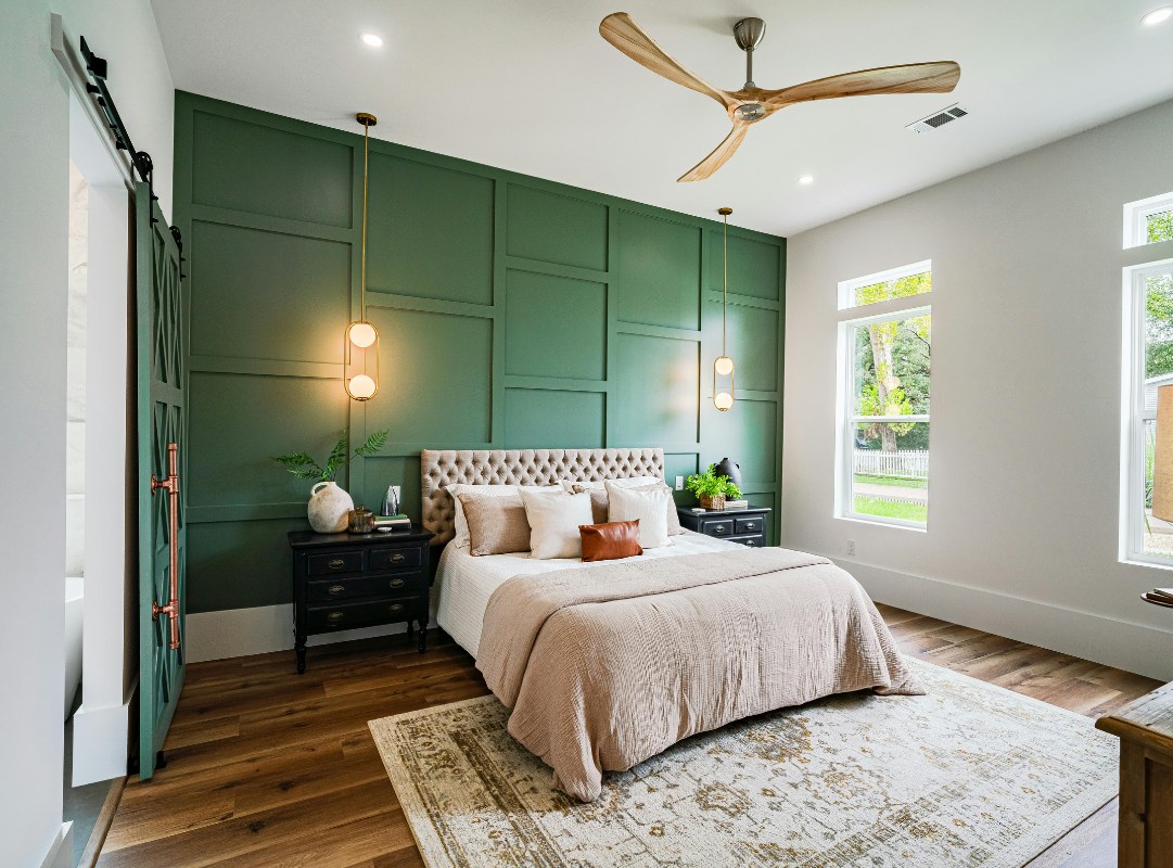 Ý tưởng thiết kế phòng ngủ màu xanh ngọc sang trọng, thư giãn