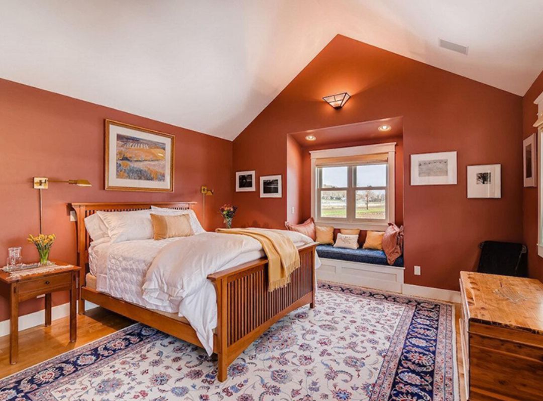 Mẫu phòng ngủ mệnh Hỏa theo phong thủy