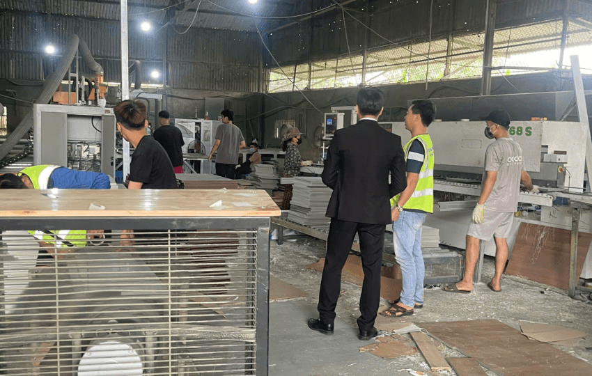 XƯỞNG SẢN XUẤT TRỰC TIẾP GIÚP KIỂM SOÁT CHI PHÍ